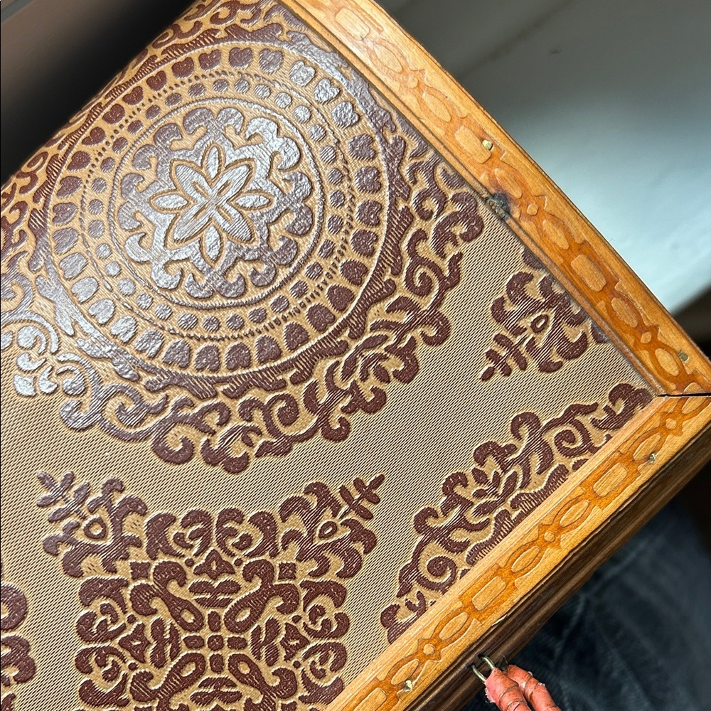 Wooden Box Purse - Picture 10 of 10